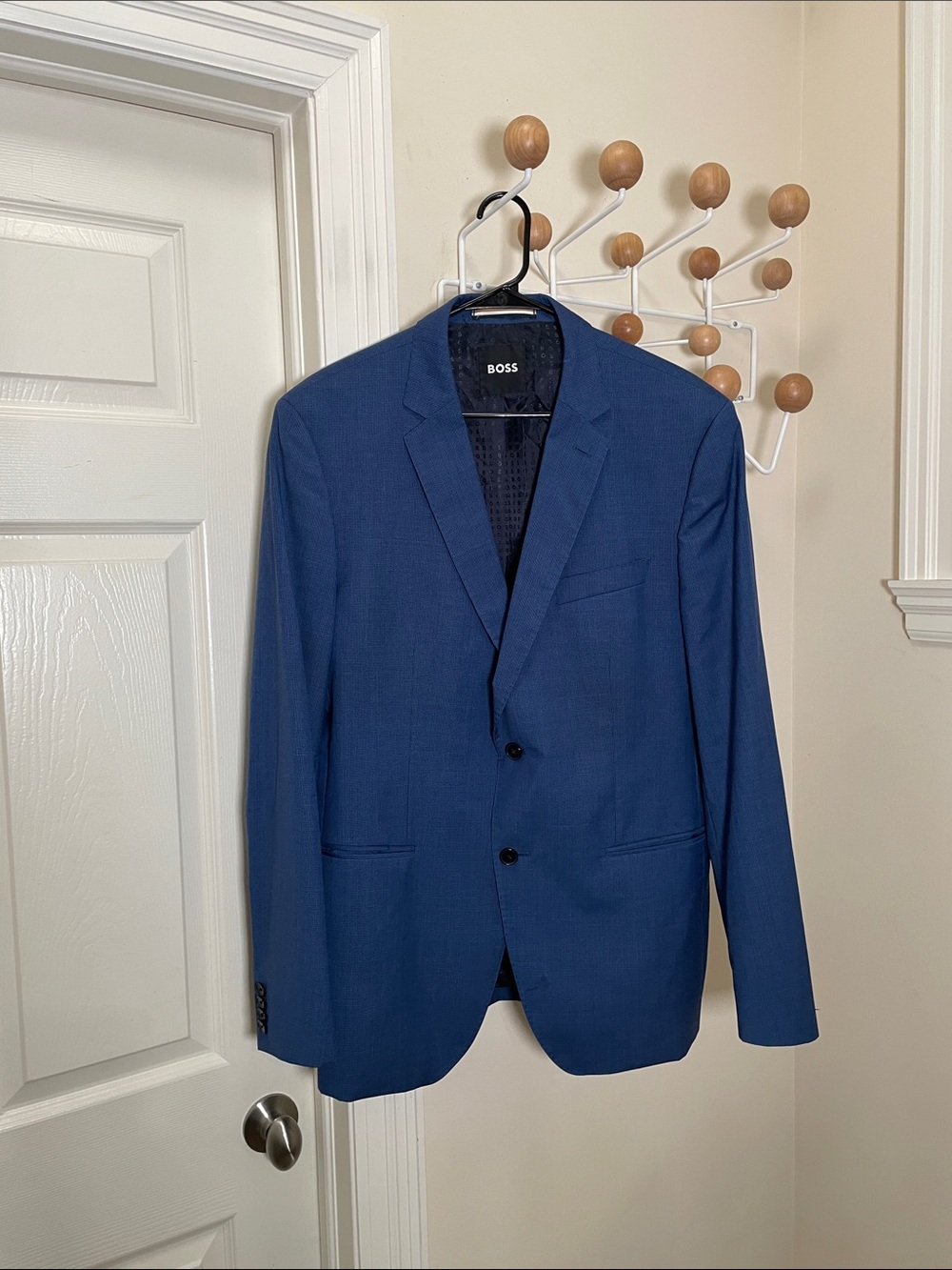 BOSS  Virgin Wool Two-Button Suit Jacket Navy 54